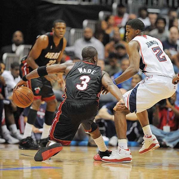 背后是联赛 背后是联赛